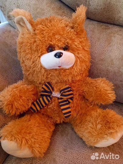 Плюшевый медведь