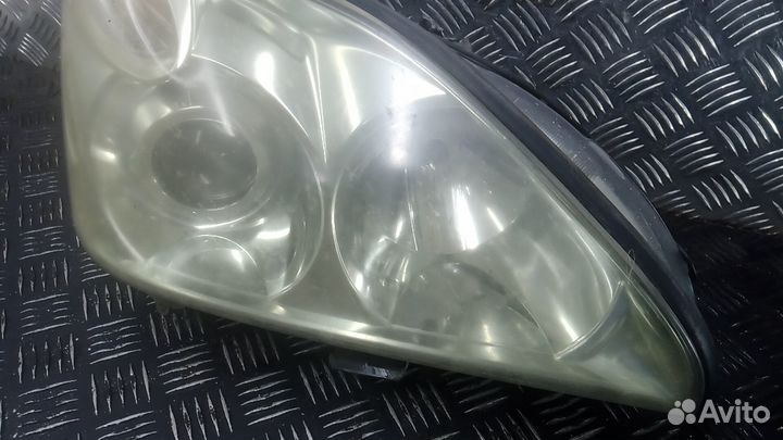 Фара правая Lexus RX300/RX330/RX350/RX400h