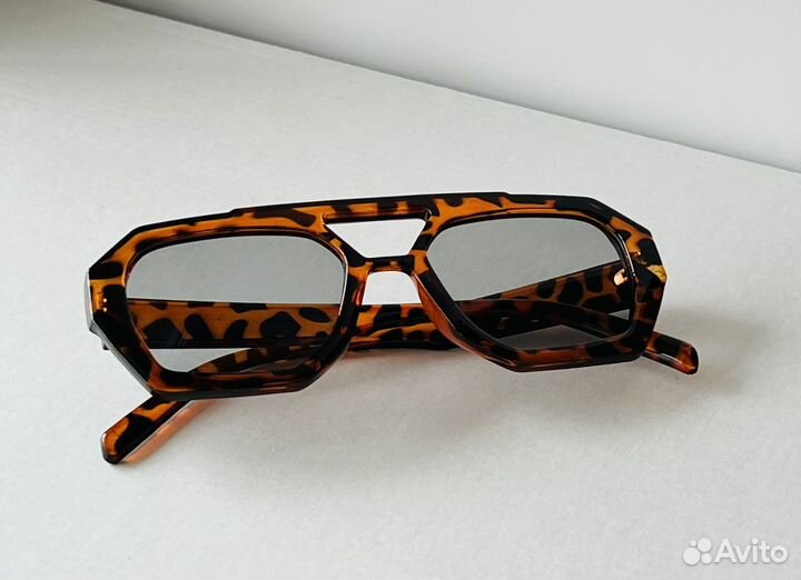 Солнцезащитные очки Vehla River