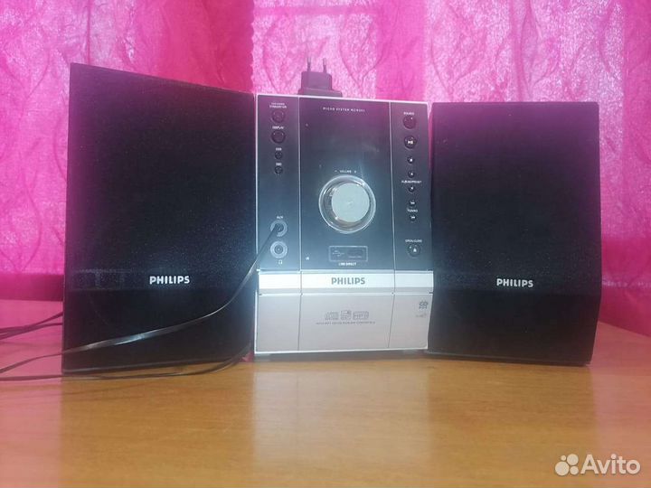 Музыкальный центр philips