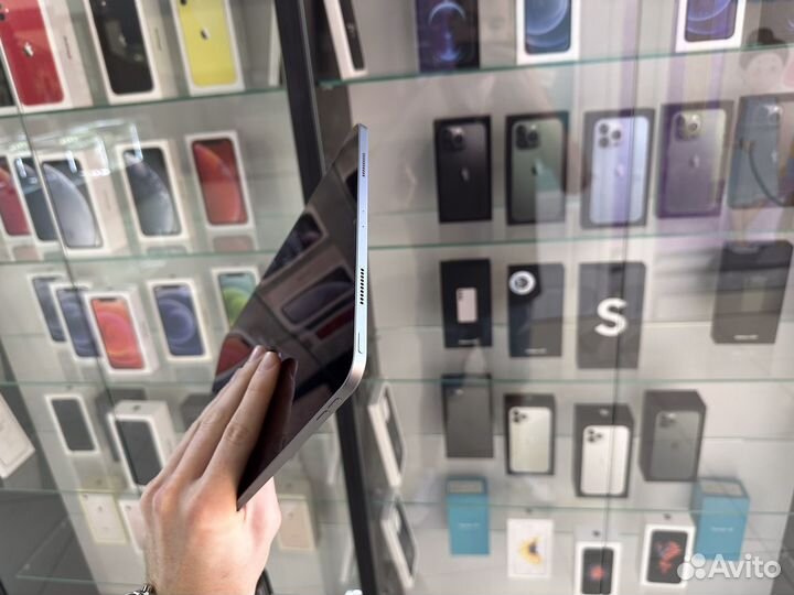 iPad Pro 12.9 M2 256Gb 6 поколение