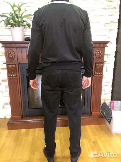 Костюм спортивный оригинал L Armani