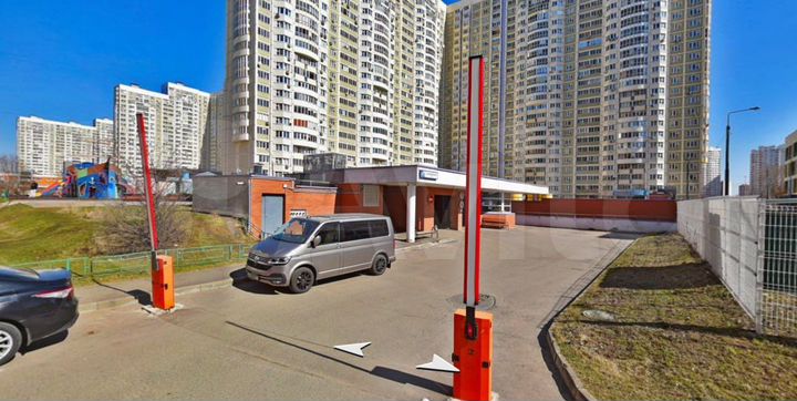 Машиноместо, 14 м²