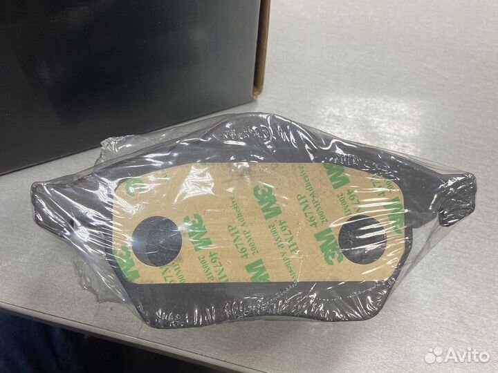 Передние тормозные колодки audi A4 vw B5 A100