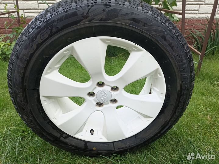 Зимние колеса 225/60 R17