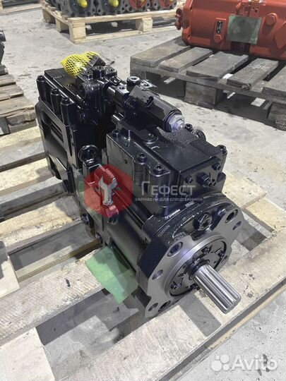 Основной насос Kobelco SK200srlc-1S