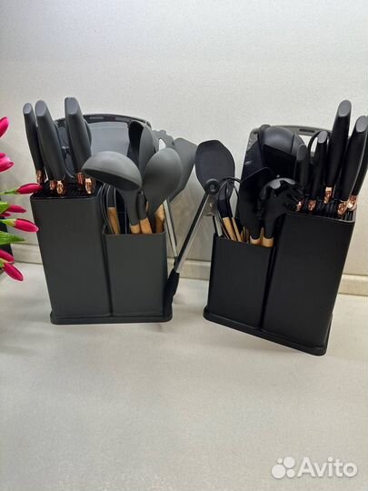 Большой набор кухонных принадлежностей. Новый