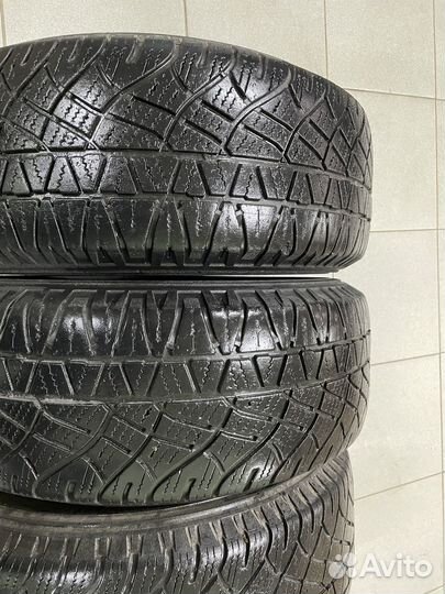 Michelin Latitude Cross 235/60 R16