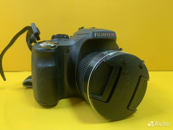 Z.6366 фотоаппарат Fuji FinePix sl310 14Мп