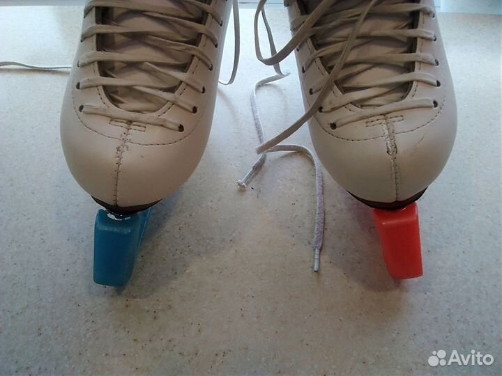 Фигурные коньки jackson freestyle 3D 2401