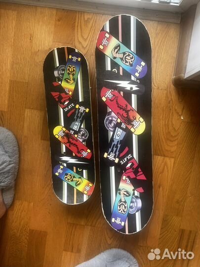 Два скейта
