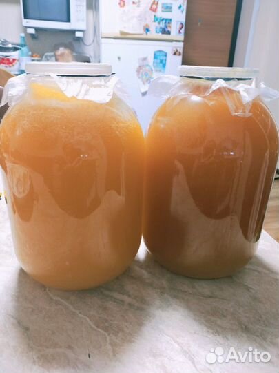 Продам мед 1000кг