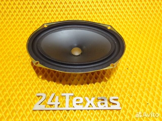 Honda Accord 7 02-07г. Динамик задний