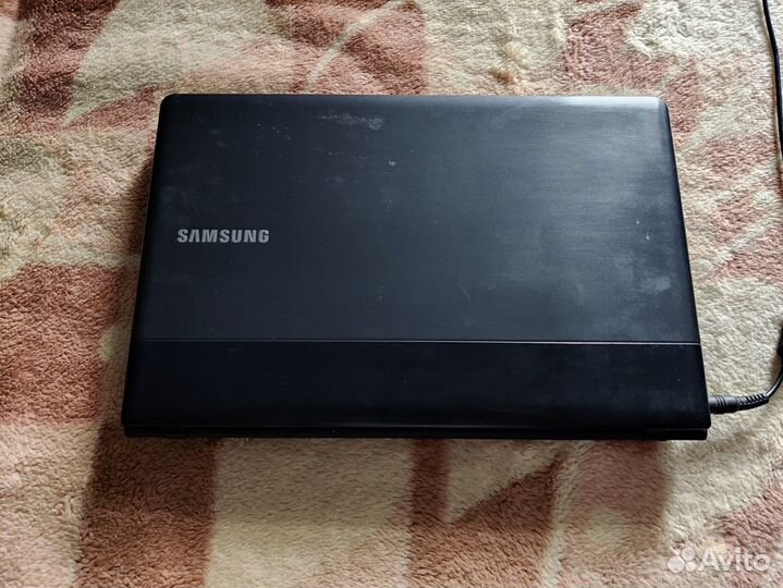 Ноутбук Samsung 300E5C (NP-300E5C-U03RU)