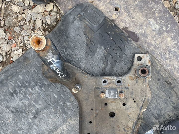 Подрамник Форд focus 2