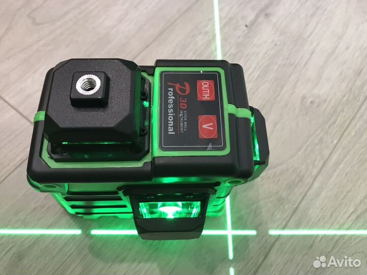 Лазерный уровень 3D