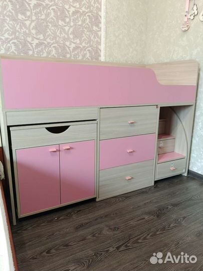 Детская кровать чердак бу с матрасом