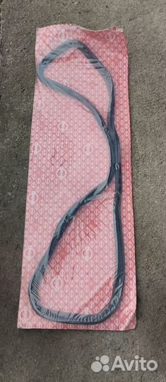 Прокладка масляного поддона на Вольво FH12