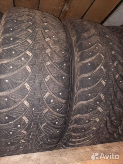 Sava Eskimo Stud 2.25/60 R17