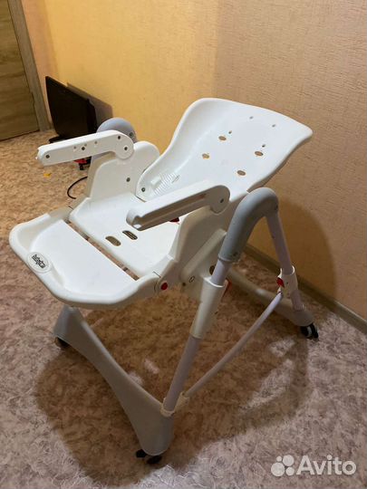 Стульчик для кормления babyton
