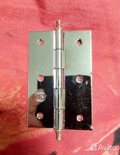 Петли для дверей