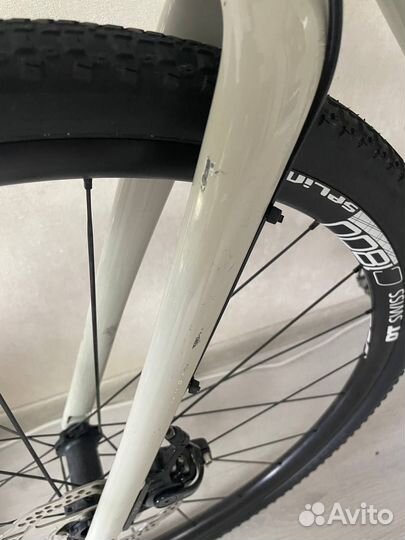 Велосипед Giant Liv Avail AR 2 S (DT-Swiss C1800)