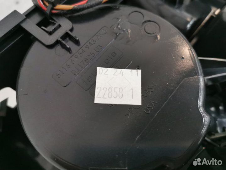 Подстаканник Bmw X5 E70 N55B30 2011