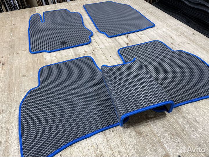 Автоковрики EVA для Nissan Note 2005-2013