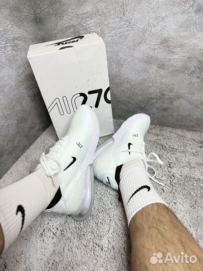 Кроссовки nike air max 270