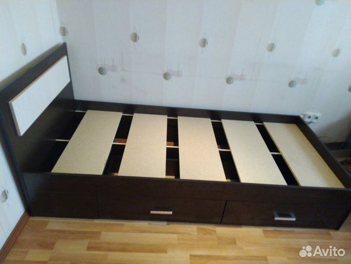 Кровать с ящиками Жаклин 0.9 с ящиками