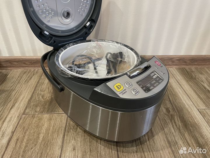 Мультиварка Redmond RMC-M4500