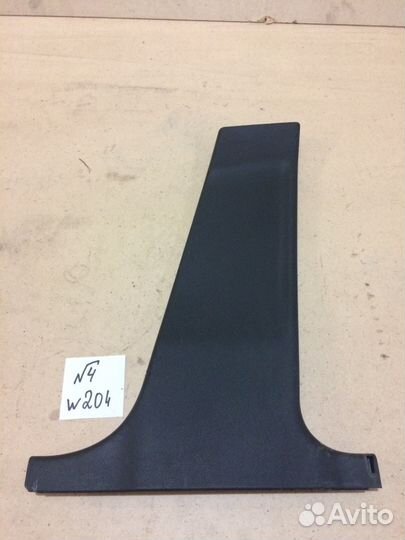 Обшивки стоек Mercedes W204