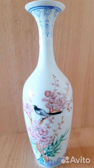 Ваза, китайский фарфор.