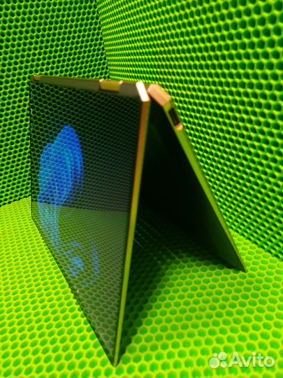 Ультрабук HP Spectre x360 14-ea0009ur