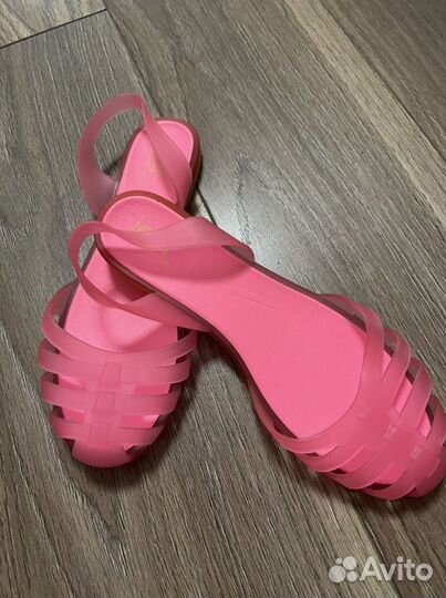 Сланцы, шлепки для бассейна, моря