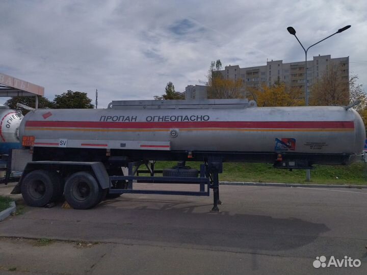 Полуприцеп химическая цистерна АвтоГазТранс ЦЖУ 18-2,0, 2004