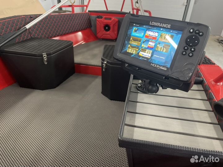 Аренда лодки с мотором, прокат лодки