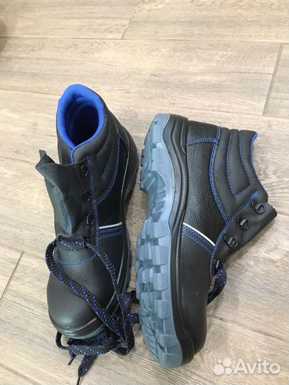 Ботинки рабочие 43