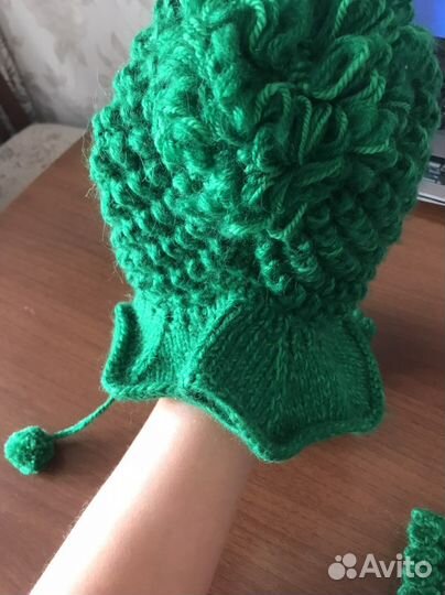 Комплект шапка и носочки на 6-12мес