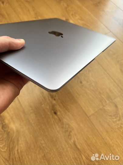 MacBook Air 13” 2019 A1932