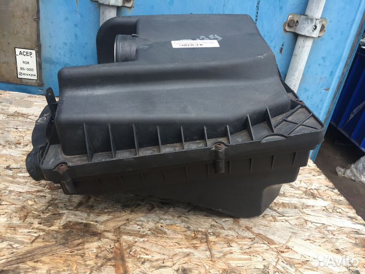 Корпус воздушного фильтра Opel Zafira B