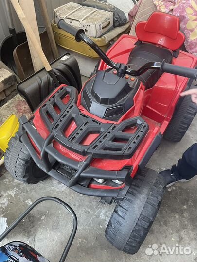 Квадроцикл детский электрический бу