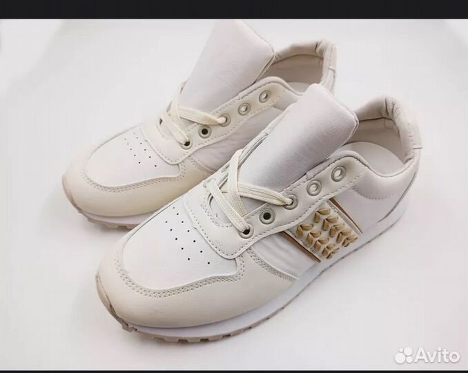 Кроссовки женские 37 размер