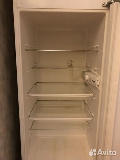 Хододильник двухкамерный