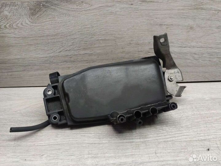 Вакумный ресивер Mercedes OM651