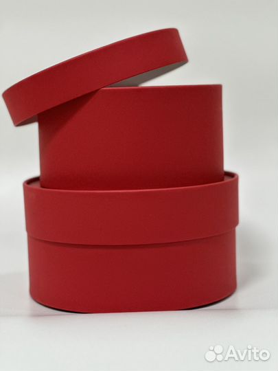 Подарочная круглая коробка