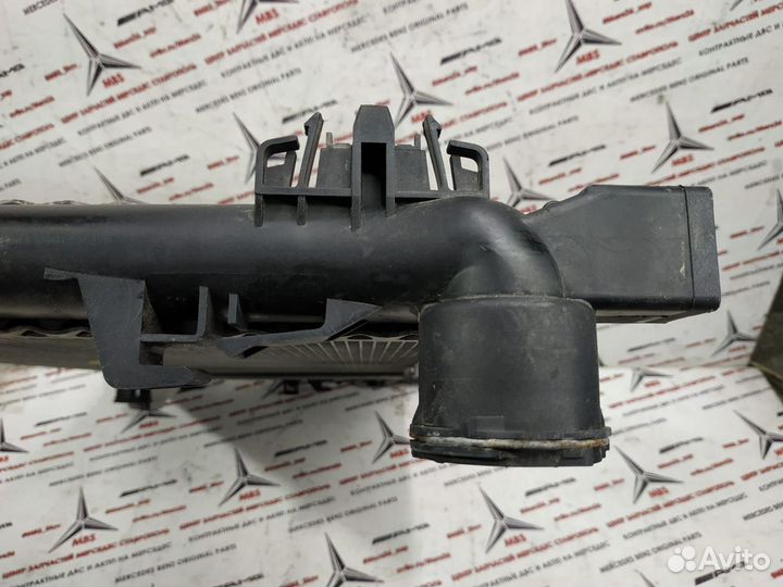 Радиатор w203 Mercedes 1.8 - 3.2