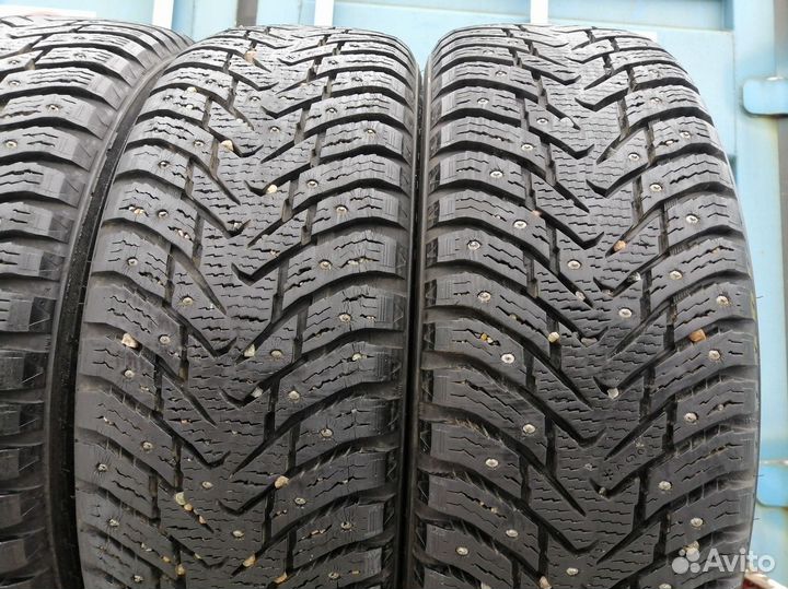 Nokian Tyres Hakkapeliitta 8 225/65 R17 106T