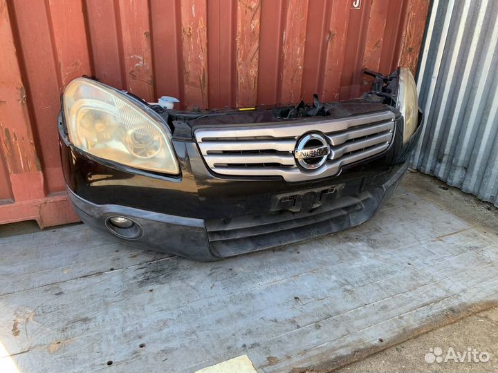 Передняя часть Nissan Qashqai J10 дорест ксенон