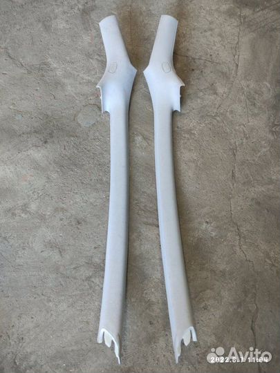 Обшивка стойки передняя Citroen C4 picasso 2.0 I